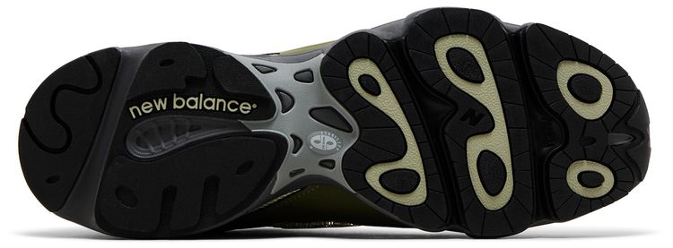 New Balance 1000 Dark Olivine