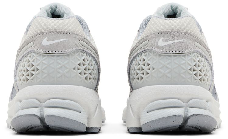 Nike Wmns Air Zoom Vomero 5 Pure Platinum