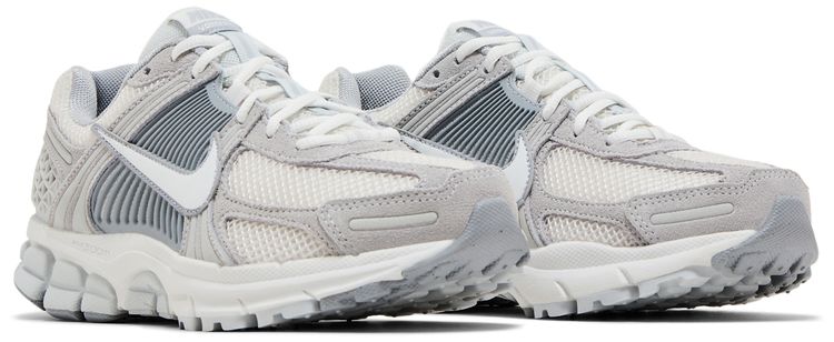 Nike Wmns Air Zoom Vomero 5 Pure Platinum