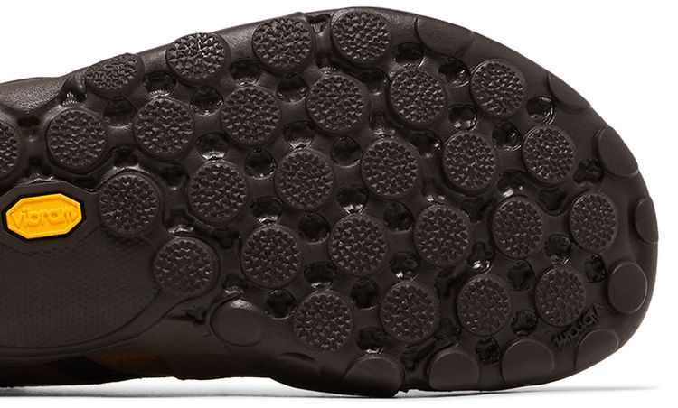 District Vision x New Balance MT10O Desert Palm