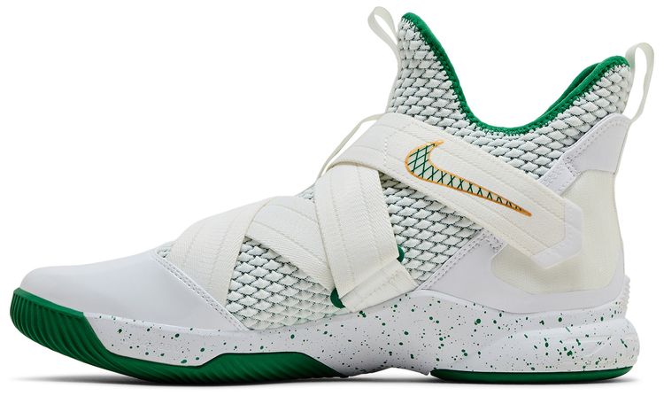 Nike LeBron Soldier 12 SVSM Home
