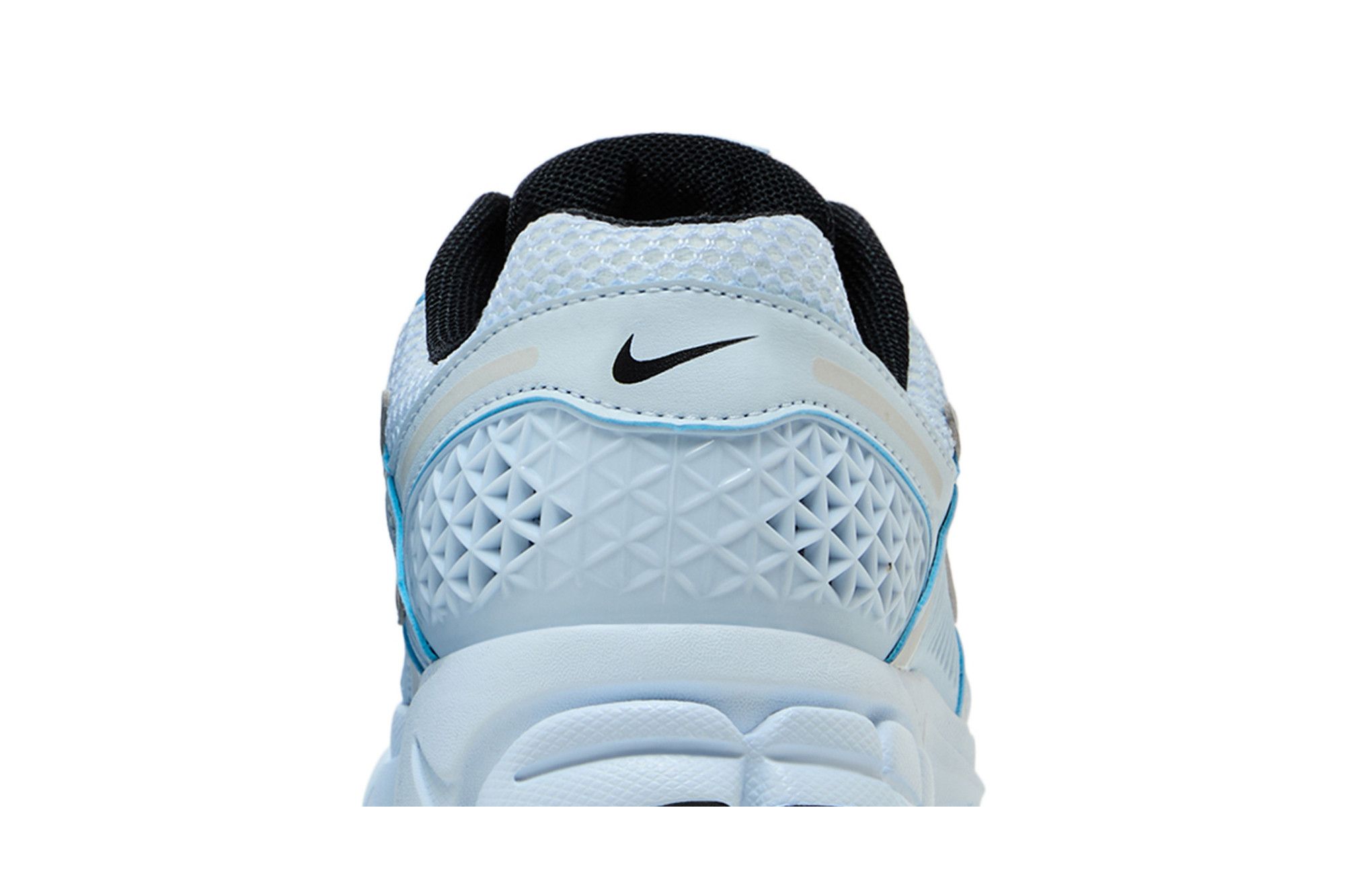 Buy Nike Wmns Air Zoom Vomero 5 'Blue Tint' - FJ2028 401 | GOAT