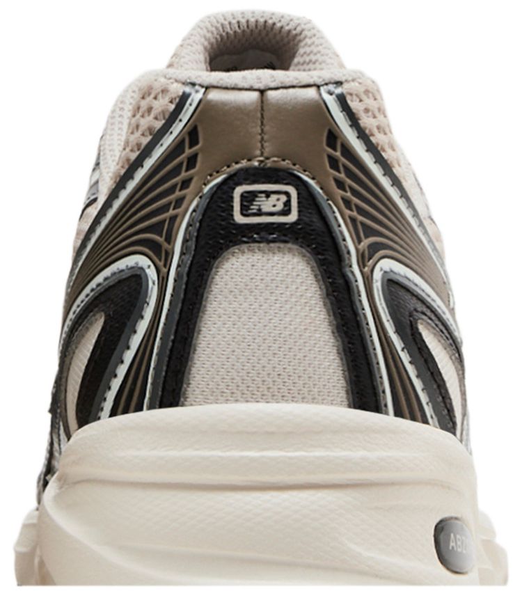 New Balance 740 Timberwolf