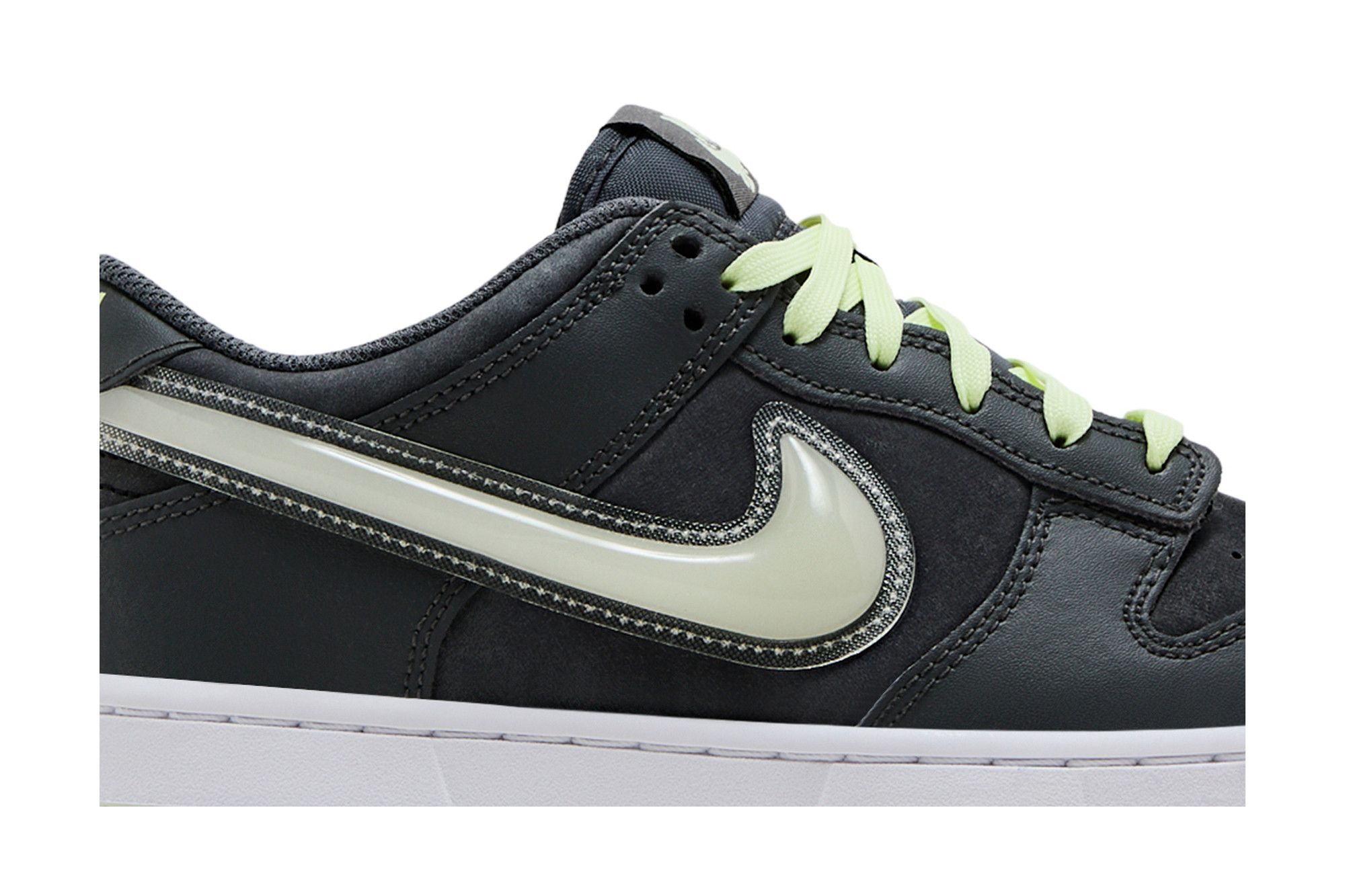 メルタンダンク Buy Dunk Low GS 'Halloween - Glow In The Dark' - HQ3569 068