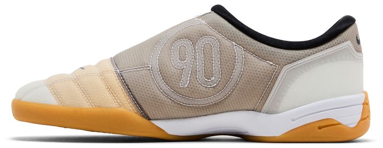 Total 90 White Gum Light Brown