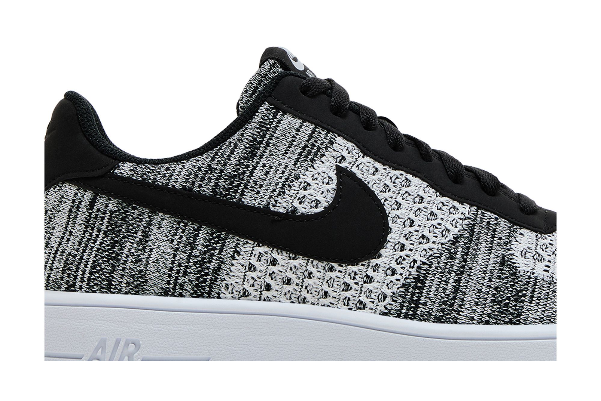 nike air force flyknit low black