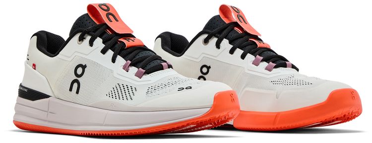 ON The Roger Pro Clay Undyed White Lily