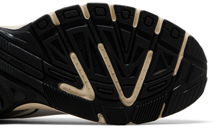 Puma Milenio Tech Warm White Silver