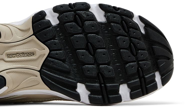 New Balance 740 Sea Salt White