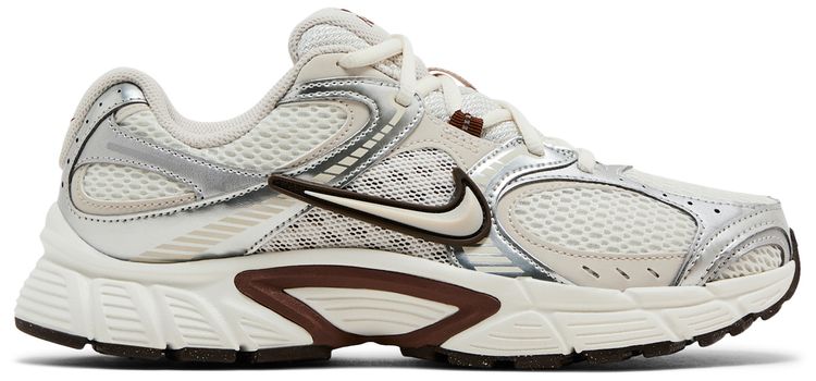 Nike Wmns V5 RNR Sail Fauna Brown