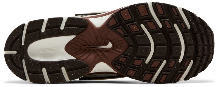 Nike Wmns V5 RNR Sail Fauna Brown