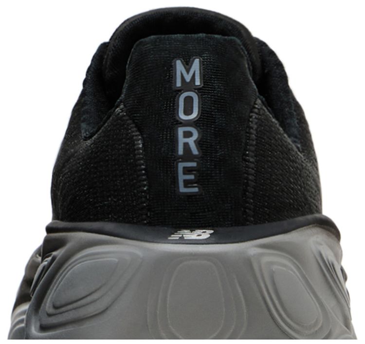 New Balance Fresh Foam X More v5 2E Wide Black Silver Metallic