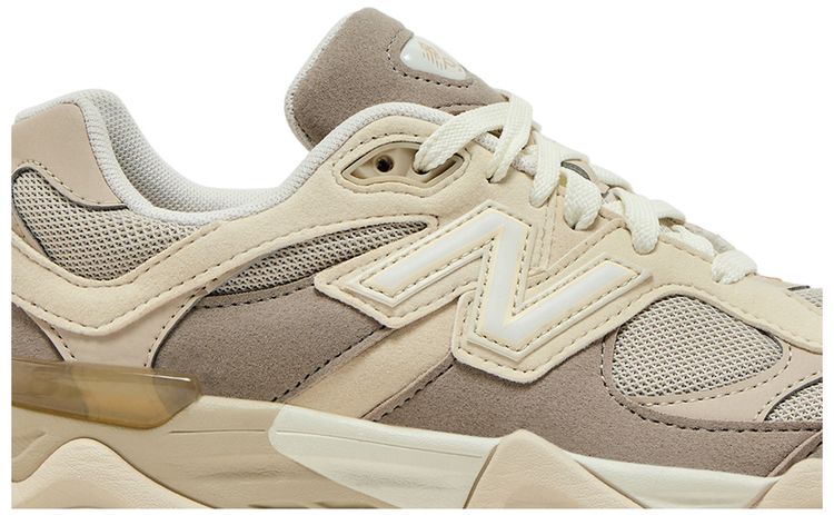 New Balance 9060 Big Kid Linen Timberwolf