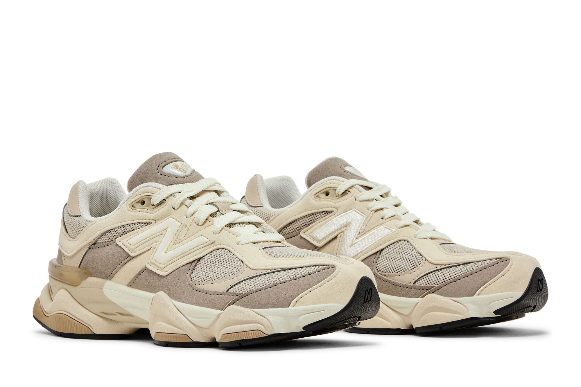 Buy 9060 Big Kid 'Linen Timberwolf' - GC9060BC | GOAT