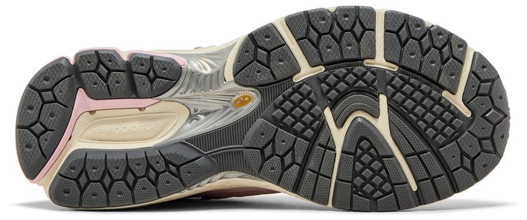 New Balance 1906R Big Kid Rose Sugar Ice Wine