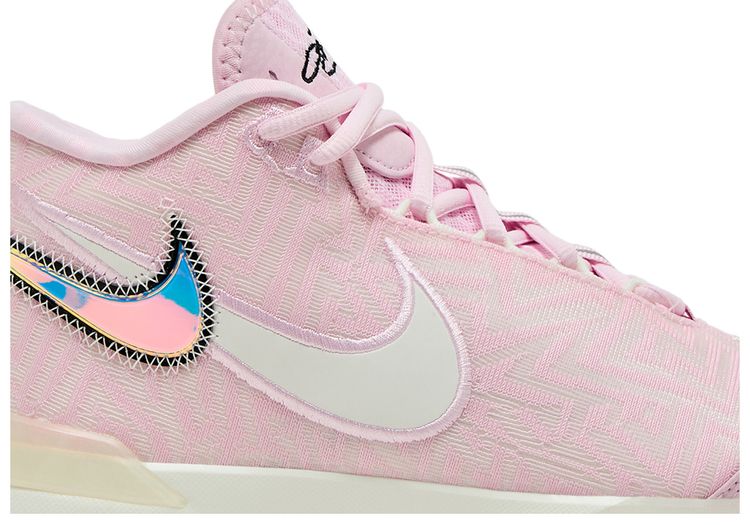Nike Zoom LeBron NXXT Genisus Iridescent Pink
