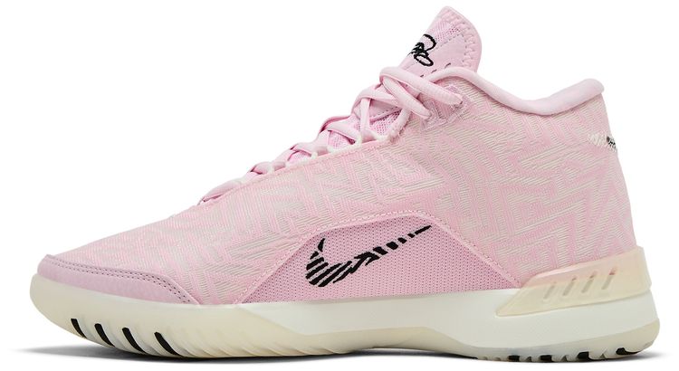 Nike Zoom LeBron NXXT Genisus Iridescent Pink