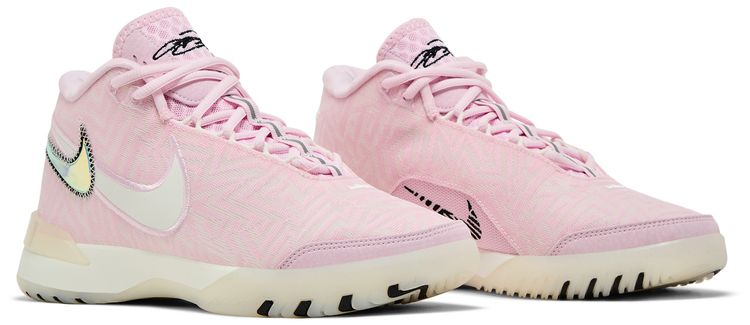 Nike Zoom LeBron NXXT Genisus Iridescent Pink