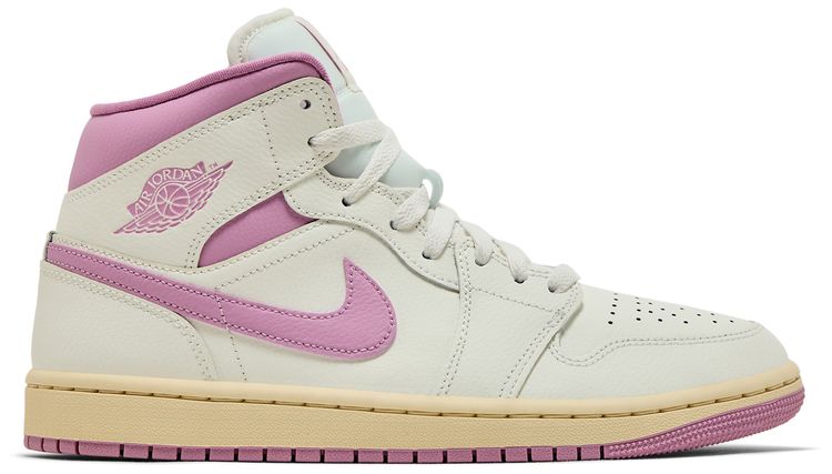 Wmns Air Jordan 1 Mid Strawberries  Cream