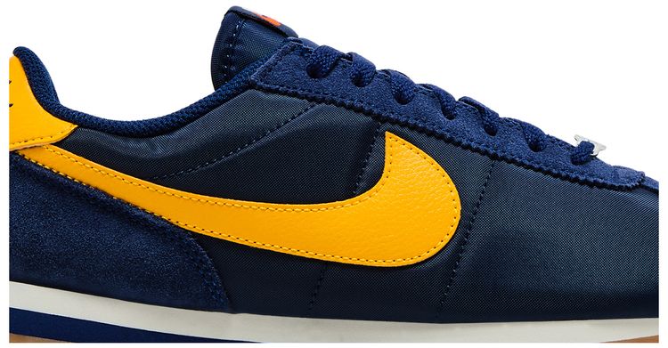 Nike Wmns Cortez Michigan