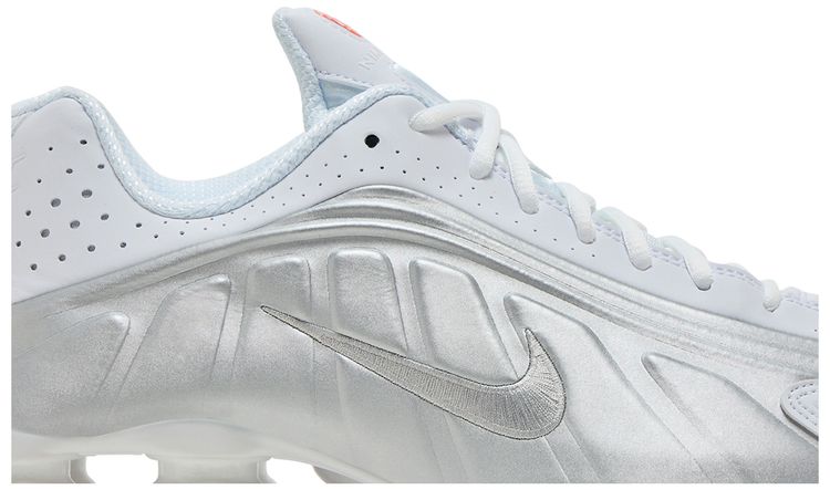 Nike Shox R4 White Metallic Silver 2024