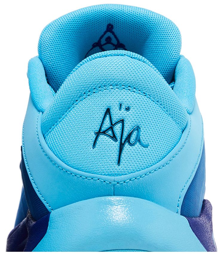 Wmns AOne Indigo Girl