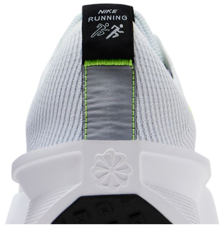 Nike Interact Run White Volt