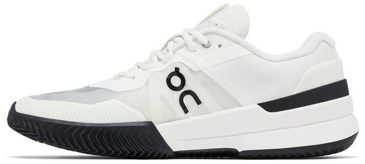 ON The Roger Pro 2 Clay White Black