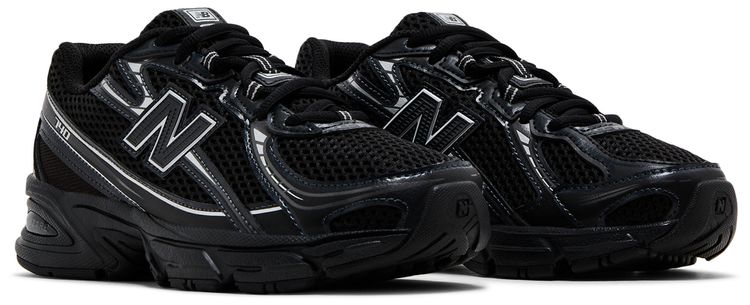 New Balance 740 Big Kid Black Silver Metallic