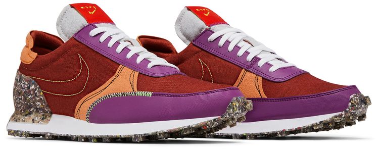 Nike Daybreak Type Rugged Orange