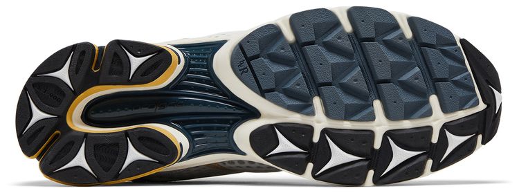 Saucony Progrid Triumph 4 Fabricated Future