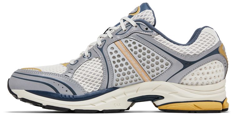 Saucony Progrid Triumph 4 Fabricated Future