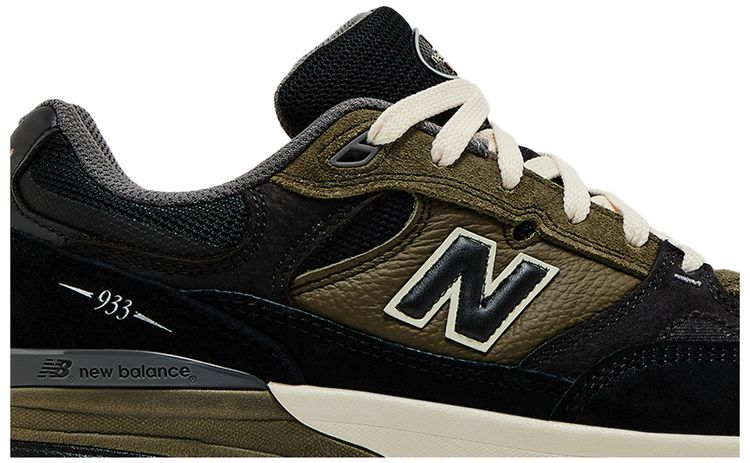 Andrew Reynolds x New Balance Numeric 933 Black Dark Olivine
