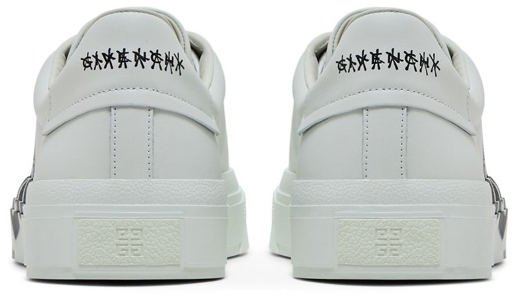 Chito x Givenchy City Sport 4G Tag Effect