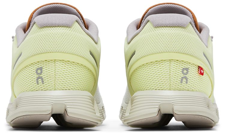 ON Wmns Cloud 5 Hay Ice