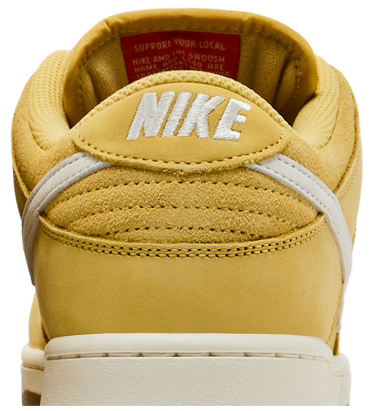 Nike Dunk Low Pro SB Saturn Gold