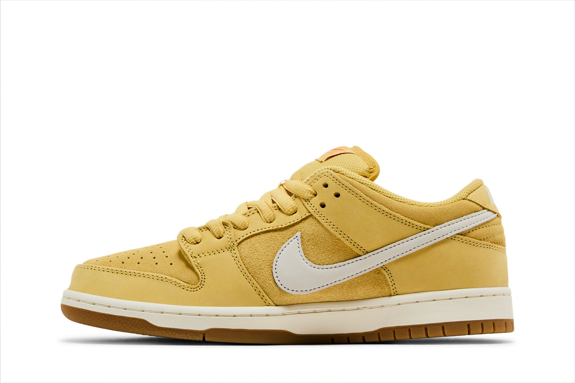 Buy Nike Dunk Low Pro SB 'Saturn Gold' - FJ1674 700 | GOAT