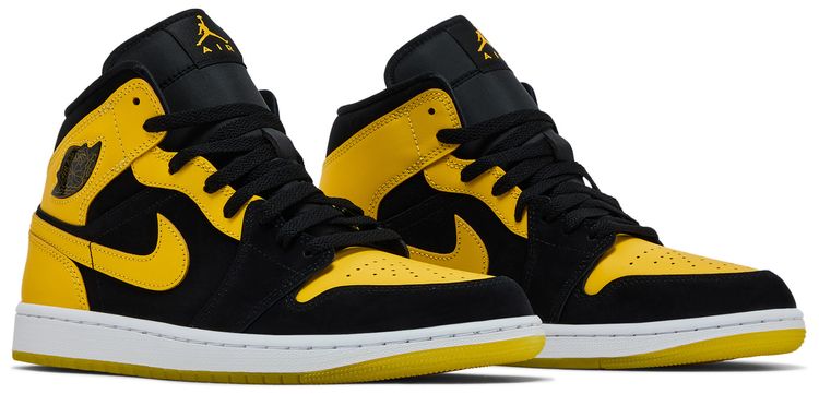 Air Jordan 1 Mid SE New Love 2025