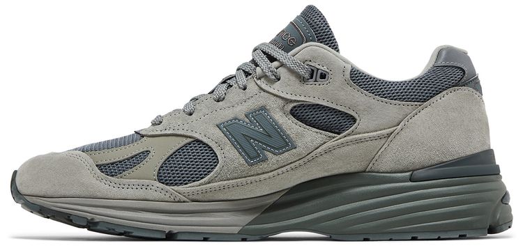 thisisneverthat x 991v2 Made in England Rock Ridge