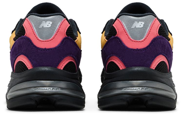 Kith x 2010 Black Multi Color