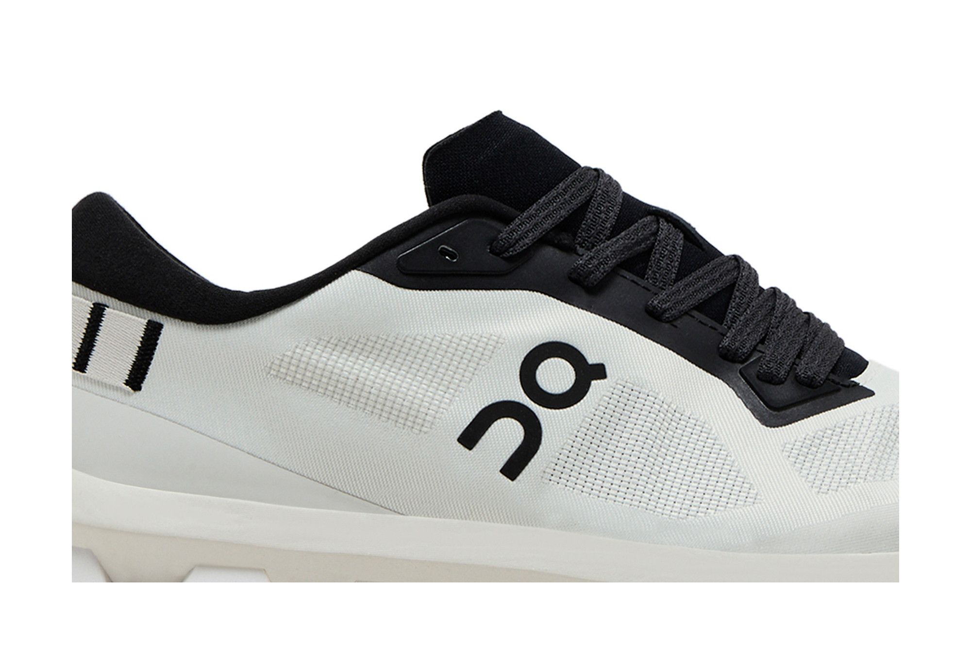 On Cloudzone Ice | Black スニーカー Amazon.com | On Cloudzone - Women's Casual Running Shoes