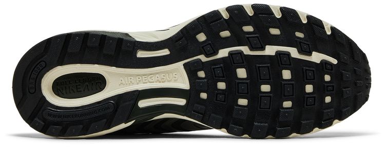 Nike Air Pegasus 2K5 Light Khaki Metallic Silver