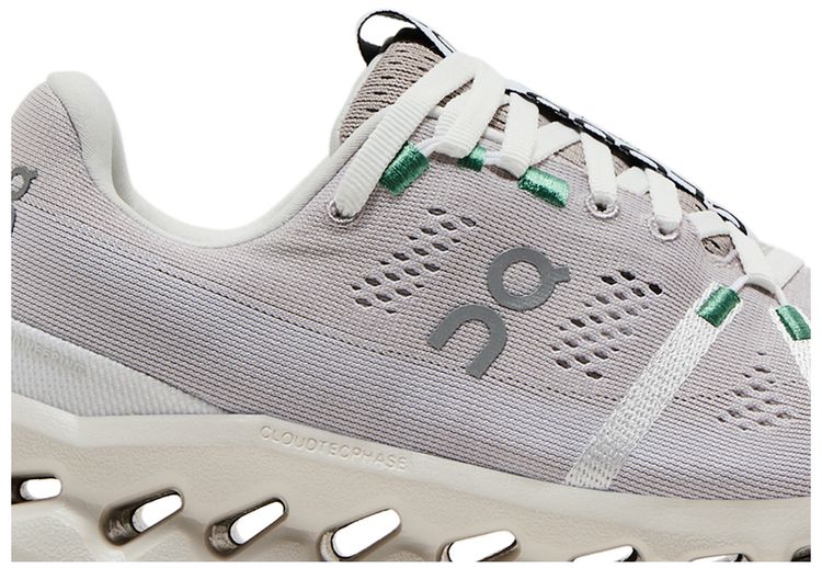 ON Wmns Cloudsurfer Pearl Ivory