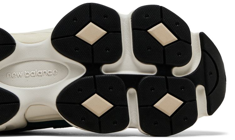 New Balance 9060 New Spruce White