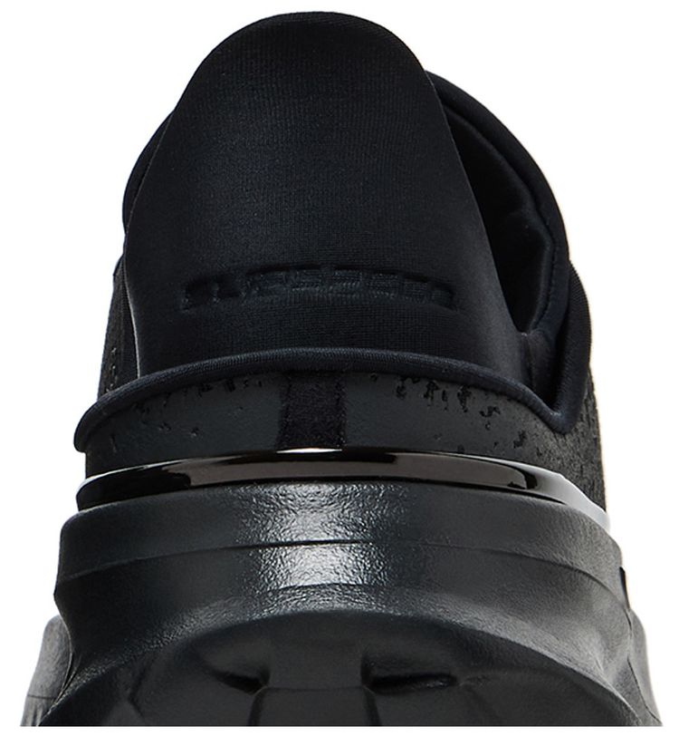 SlipSpeed Mega Black