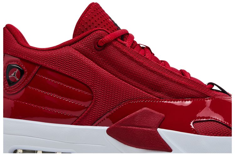 Air Jordan Max Aura 6 Varsity Red