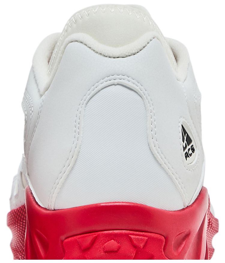 Nike ACG Air Exploraid White Gym Red