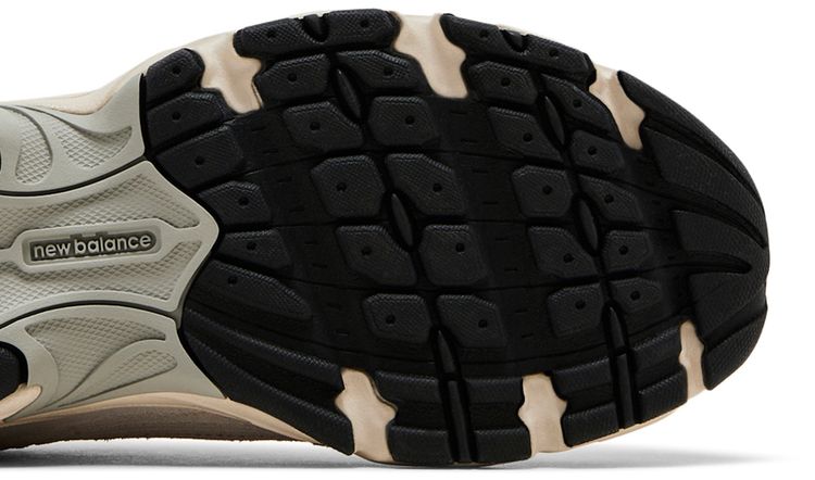 New Balance 530 Moonrock Mushroom