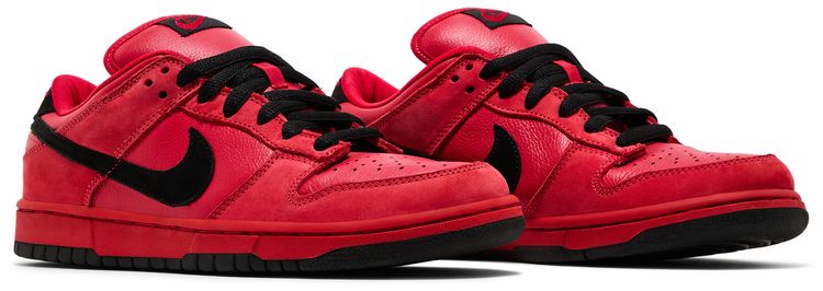 Nike Dunk Low Pro SB True Red