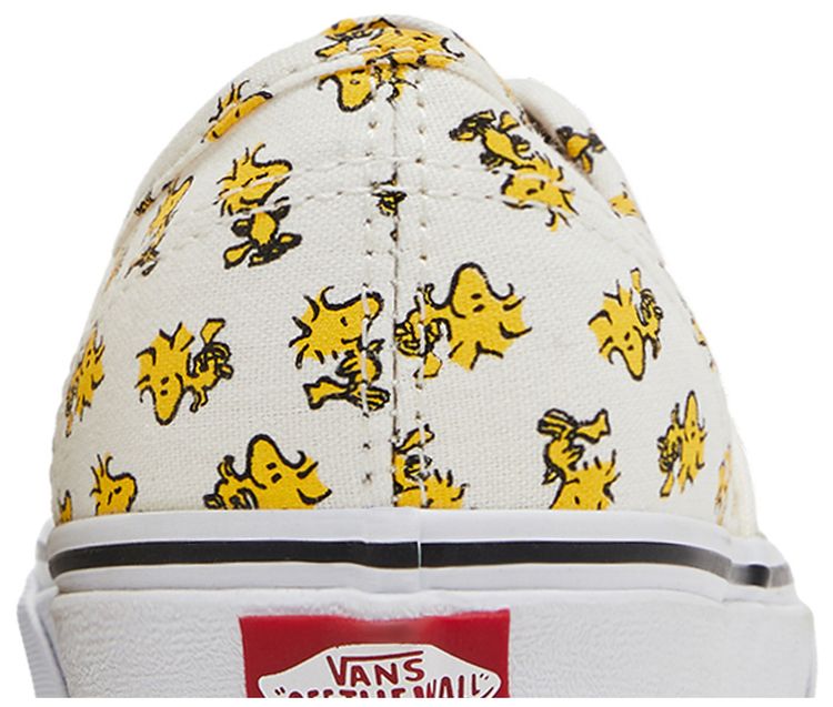 Peanuts x Vans Authentic Woodstock